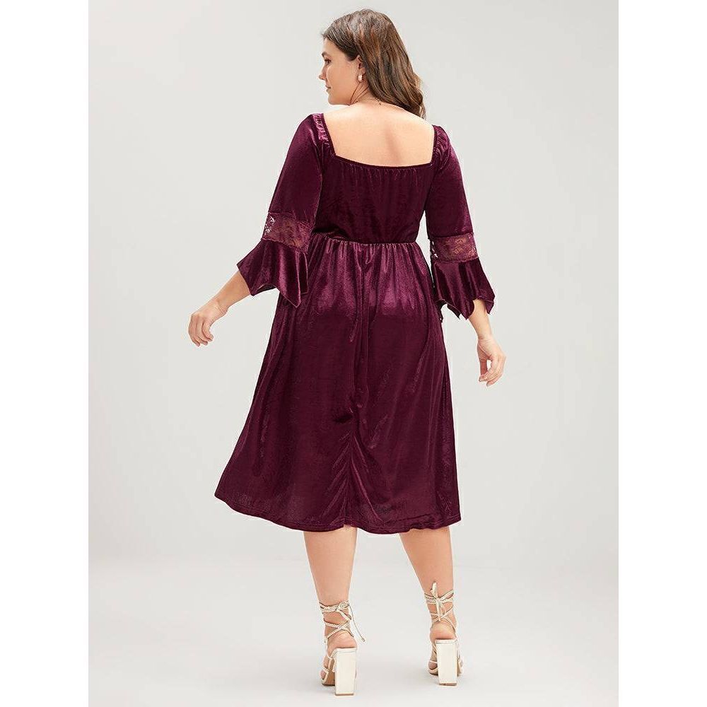 Bloomchic Halloween Velvet Bell Sleeve Dress - Picture 4 of 10